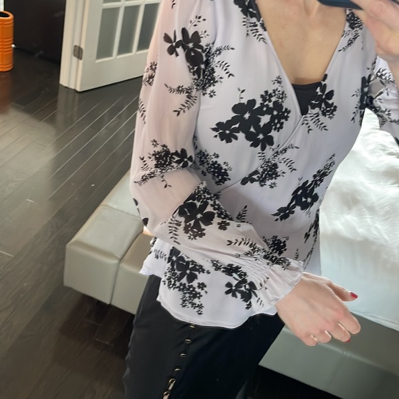 Michael Kors top - skirt also listed in my closet - Picture 3 of 10